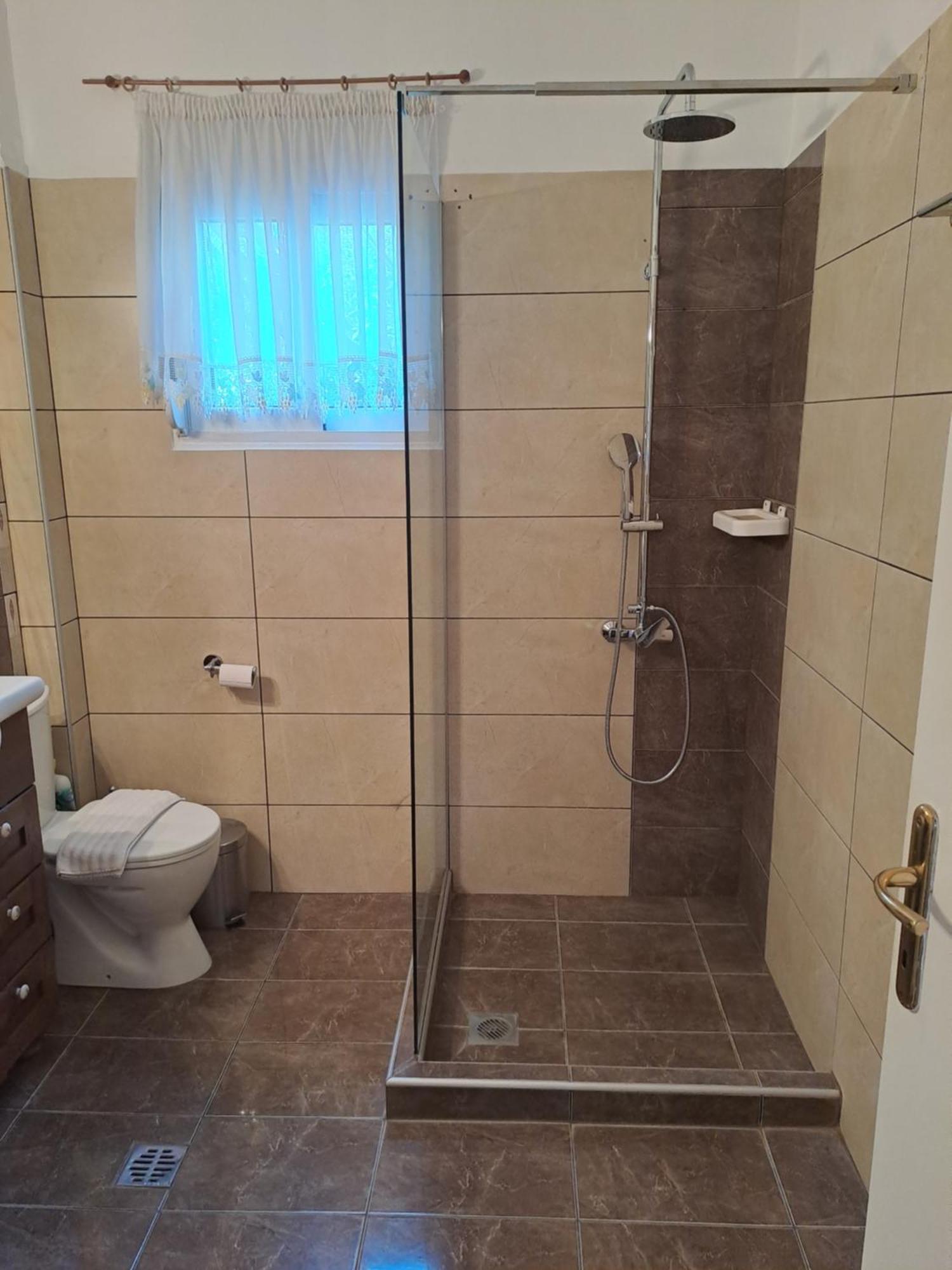 Myrsini' S House Villa Néa Péramos Dış mekan fotoğraf